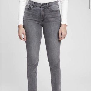 Gap Mid Rise Vintage Slim Jeans in Gray 25P